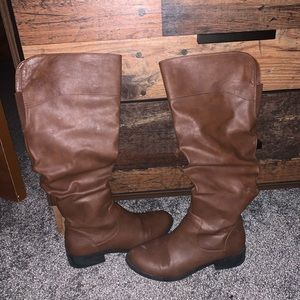 ⭐️Tall Brown Boots⭐️